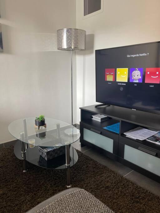 Proche Mer Et Centre Appart 2 Pieces Wifi&Clim Сен Максим Екстериор снимка